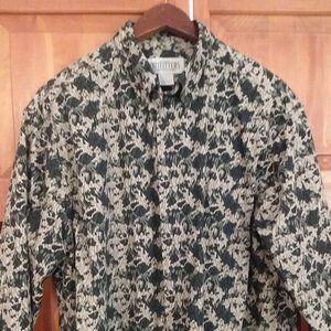 Mens L Outfitter Camo print shirt